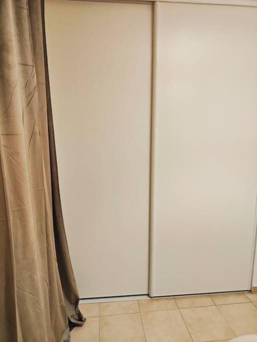 נים Appartement Des Carmes מראה חיצוני תמונה