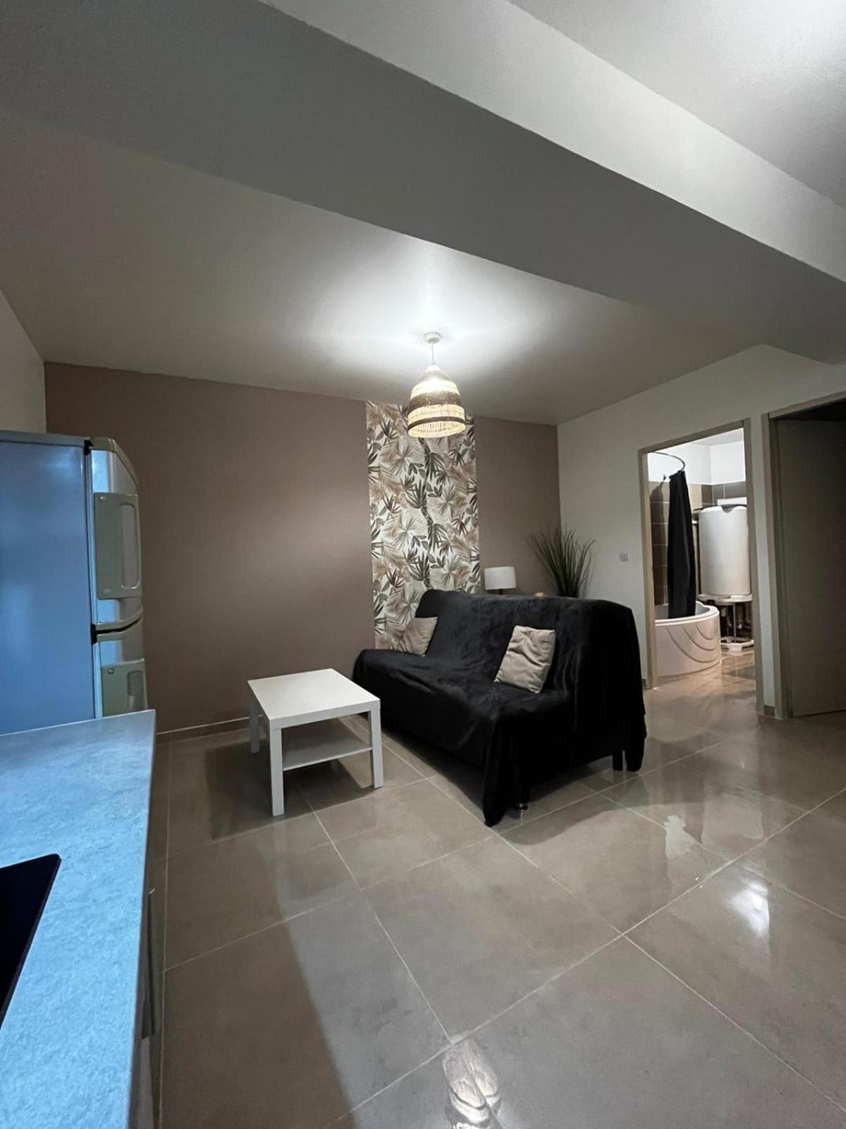 נים Appartement Des Carmes מראה חיצוני תמונה