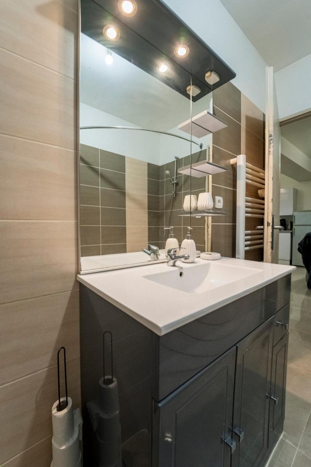 נים Appartement Des Carmes מראה חיצוני תמונה